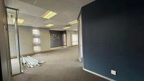 WhatsApp Image 2026-02-17 at 08.26.54 (3).